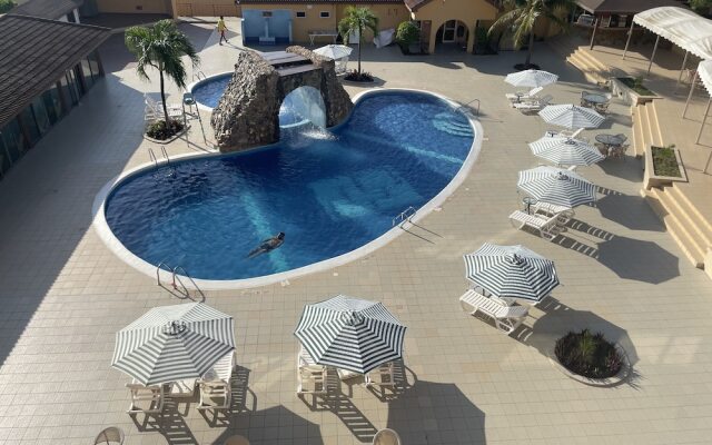 Hotel Marjorie 'Y'