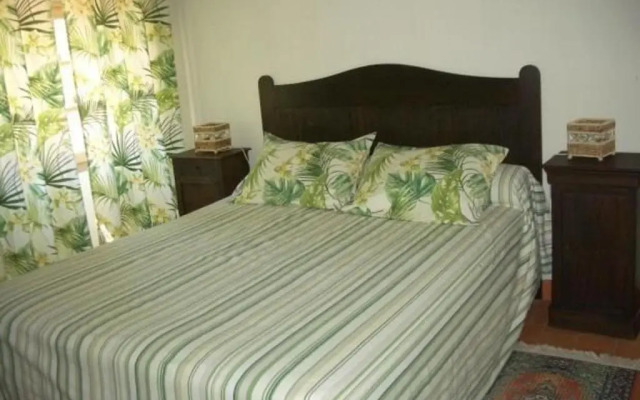 Gîte Saint-Pierre-du-Lorouër, 5 pièces, 8 personnes - FR-1-410-164