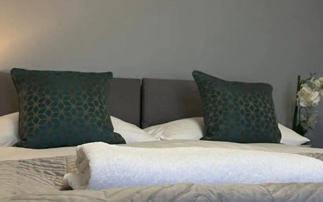 The Deeside 2 bedrooms flat