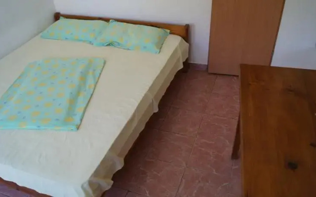 Pura Vida Breeze Hostel