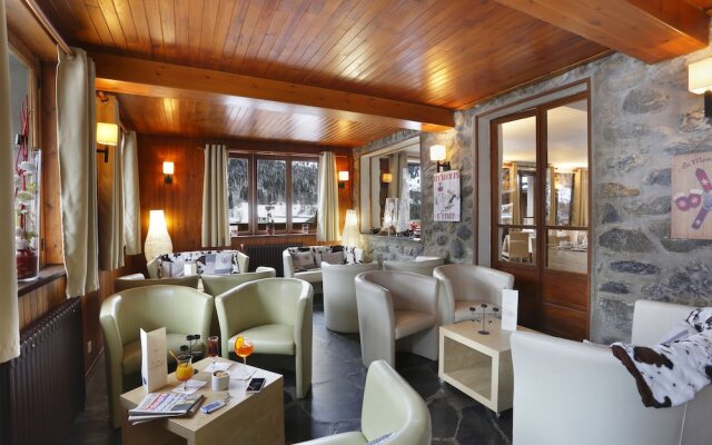 Hotel Eliova Le Génépi