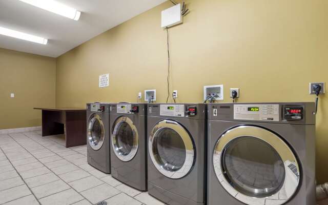 Best Western Plus Chalmette Hotel