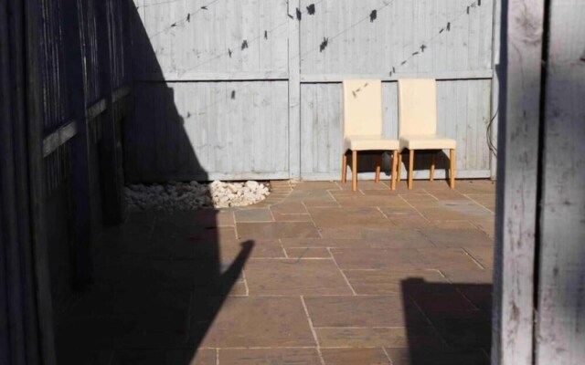 Charming 2-bed House - Wifi - Free Parking