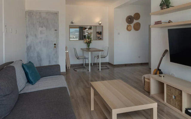 Phaedrus Living Nicosia Heartside Flat