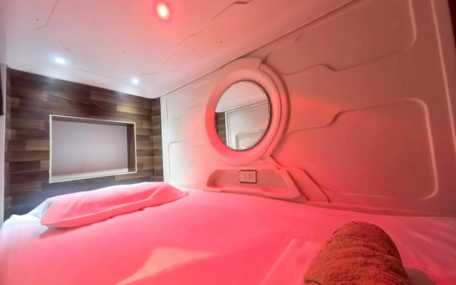 Pescadores Seaview Suites Moalboal