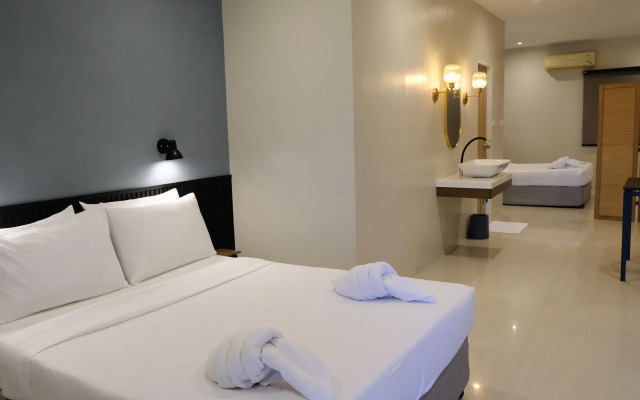 Majestic View Hotel