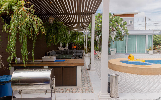 Baan Kiang Lay Phu View Hua Hin Pool Villa