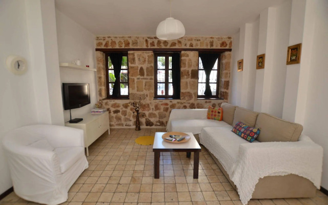 La Paloma Hotel