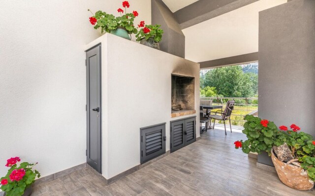 Awesome Home in Jurandvor With 3 Bedrooms, Wifi and Outdoor Swimming Pool