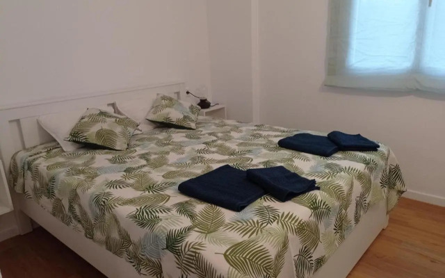 DAVANT MAR - Apartamento con terraza a pie de playa