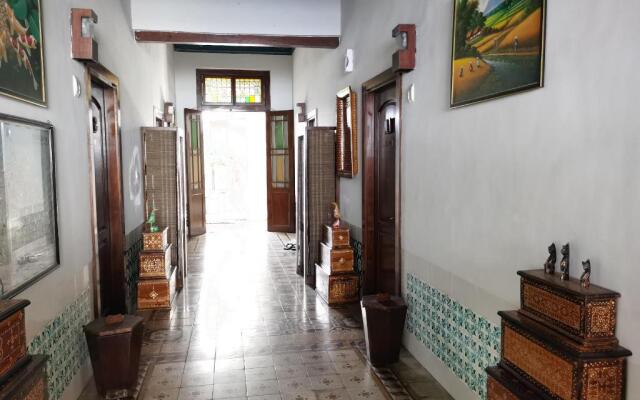 OYO 90007 Hotel Djagalan Raya