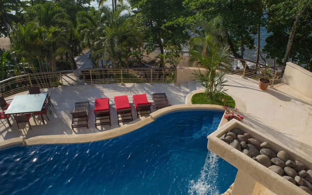 Hotel & Suites Residencia Pacifico