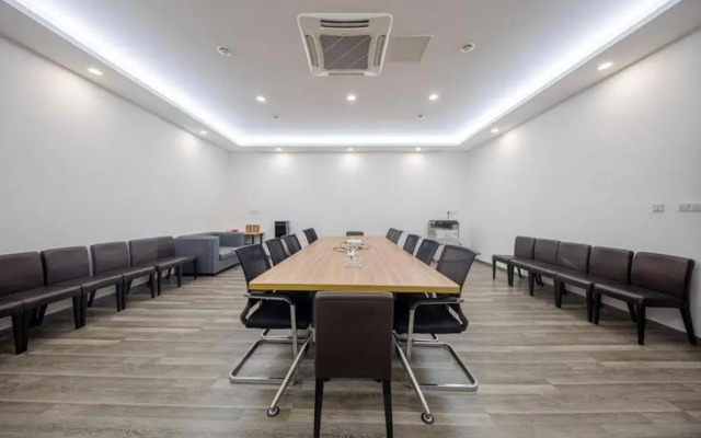 GreenTree Inn Changzhou Henlin Town Zhongtian Express Hotel