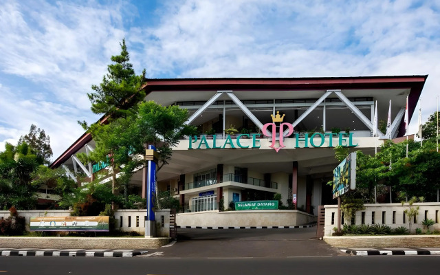 Palace Hotel