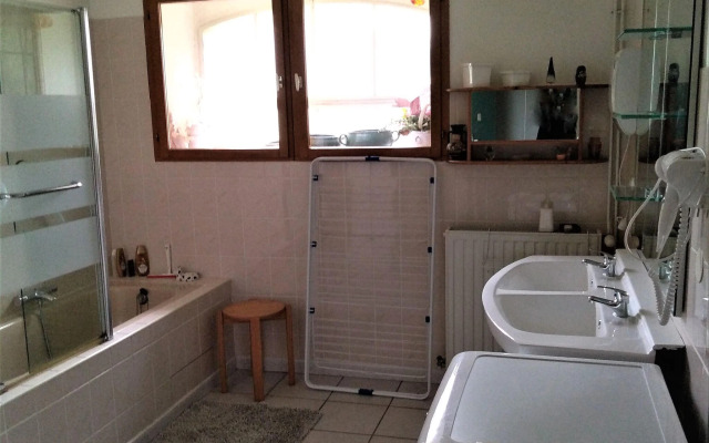 House Near Lac de Madine With Historic Charm