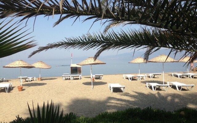 Altin Camp & Park Hotel