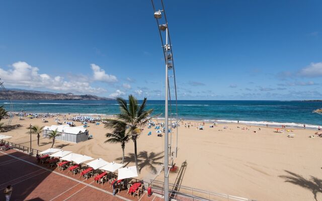 PLAYA GRANDE by Living Las Canteras