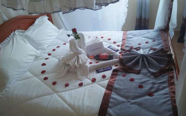 Siaya Summit Hotel