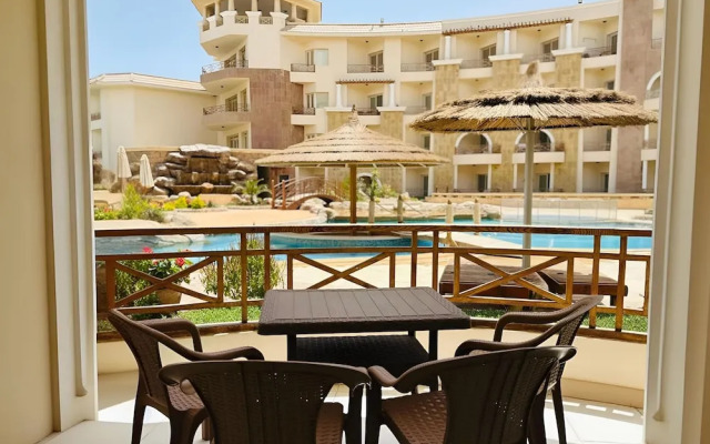 Royal Beach Serviced Apartments