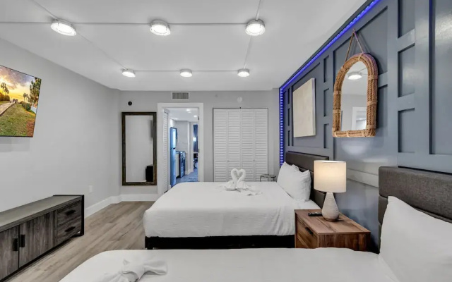Breakers Tower 1BR Oceanfront Condo