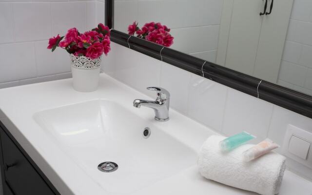 SingularStays Carmen 3