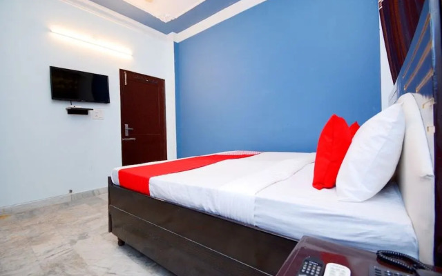 Jb Inn By OYO Rooms