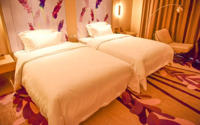 Lavande Hotel Chengdu East Railway Station