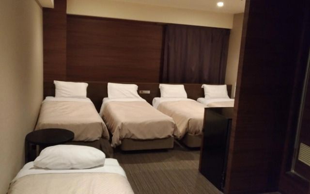 Osaka Fujiya Hotel