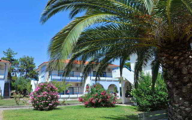 Sithonia Village Hotel