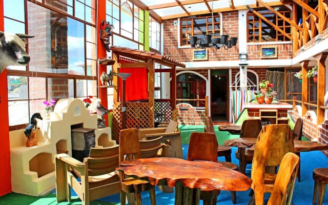 Hostal Chukirawa - Hostel