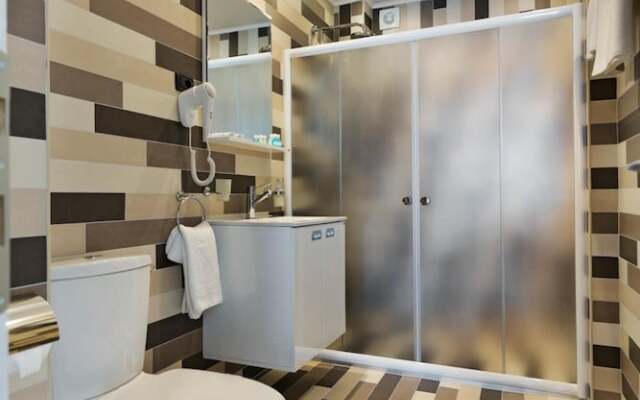 Hotel Romantique Plaza Dojran