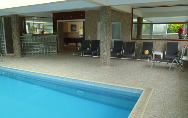 Anilio Plaza