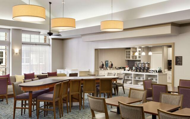 Homewood Suites by Hilton Fargo