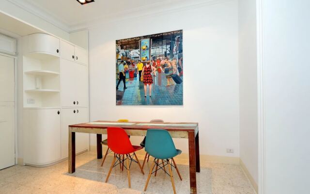 Wonderful 1bdr Apt. Near Colosseum