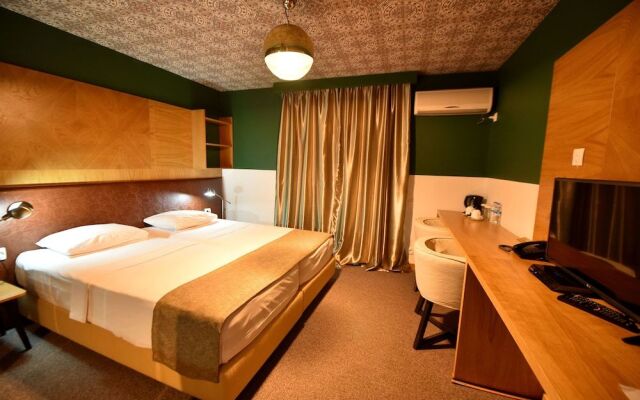Kshotel