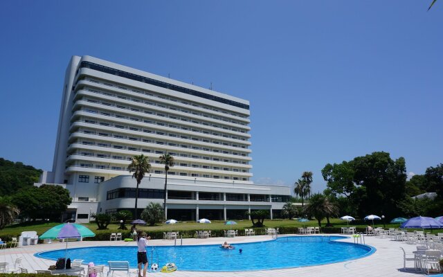 Mercure Kochi Tosa Resort & Spa