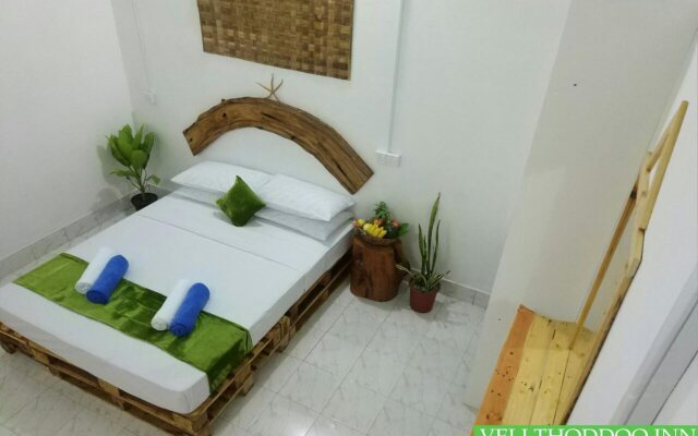 Veli Thoddoo Inn