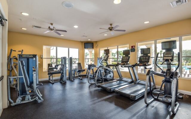 Dolce Deluxe Townhome 3 Bedroom Condo by Redawning