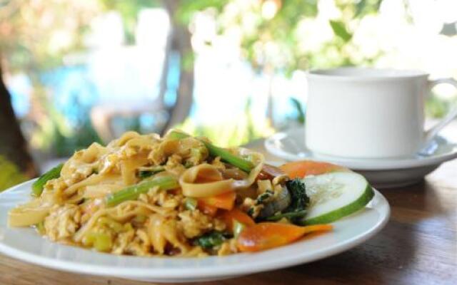 Pondok Ijo Guesthouse & Restaurant