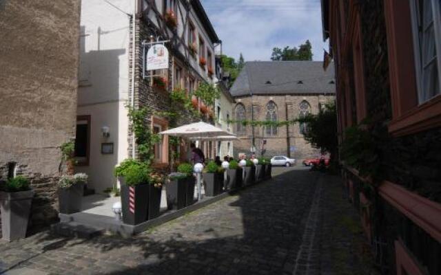 Harry's Vinothek & Restaurant
