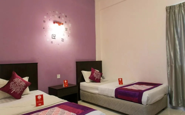 OYO 237 Sri Senawang Hotel