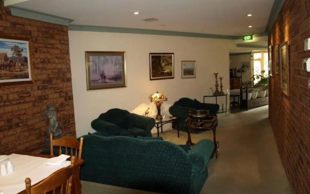 Civic Motor Inn
