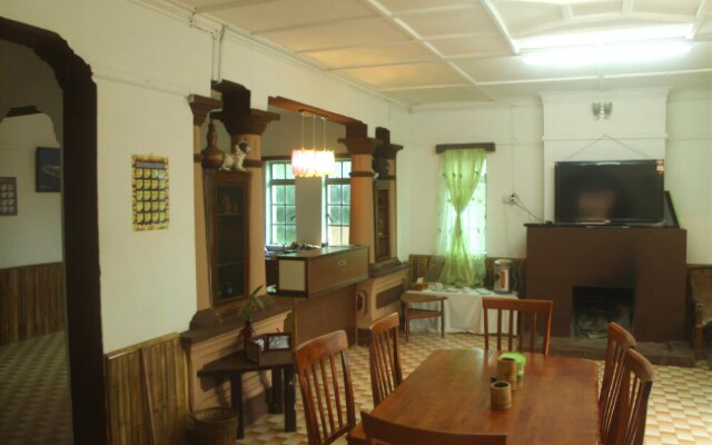 De' Native Guest House - Hostel