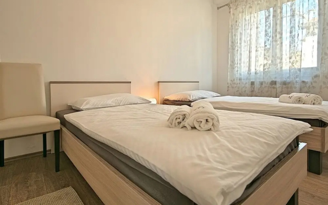 Modern Apartment with Private Covered Terrace Near Porec And 900 M From the Beach - Apartment in Porec - Photo 5