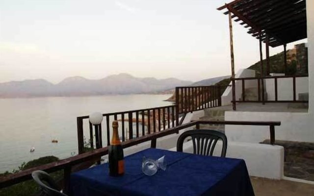 Отель Cretan Village