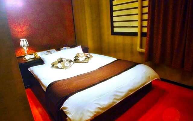 Hotel 24(Twenty four)