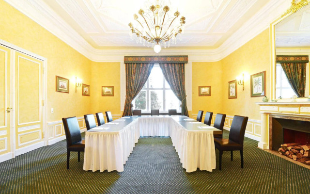 Schlosshotel Villa Westerberge