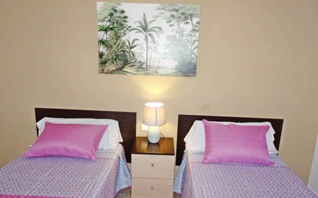 Apartamento Infante A - 13º -  1ª (Sólo Familias)