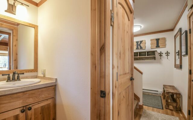 Tennis Townhomes 1336