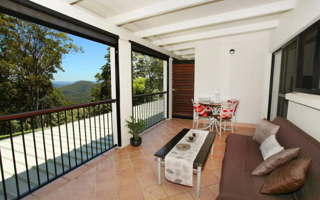 Mapleton Falls Accommodation